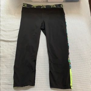 Gap crop workout leggings